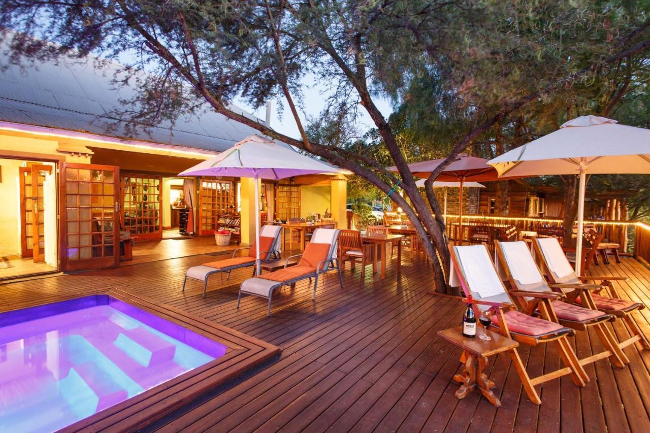 Riverside Guest Lodge Oudtshoorn Exteriör bild